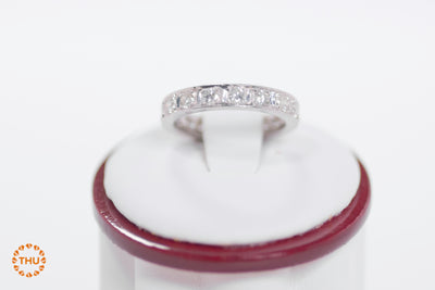 18K White Gold Eternity Channel Round Diamond
