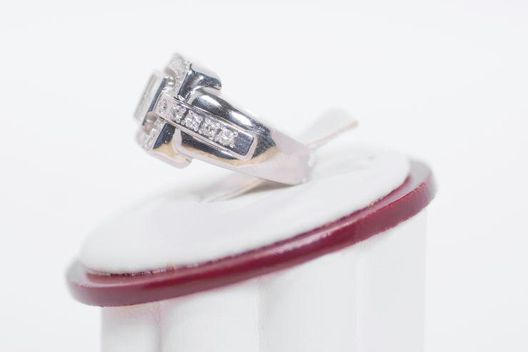 Princess Cut Invisible Setting Diamond Ring