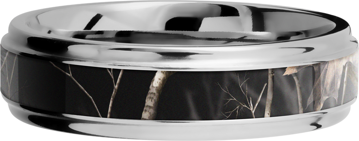 Cobalt chrome 6mm flat band with grooved edges and a 3mm inlay of Realtree APC Black Camo